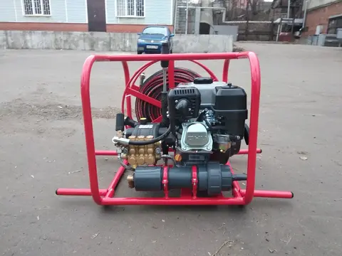 Установка высокого давления, вид спереди